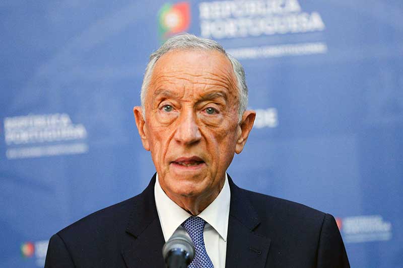Portugal deve pedir desculpa pela colonização - Presidente Rebelo de Sousa